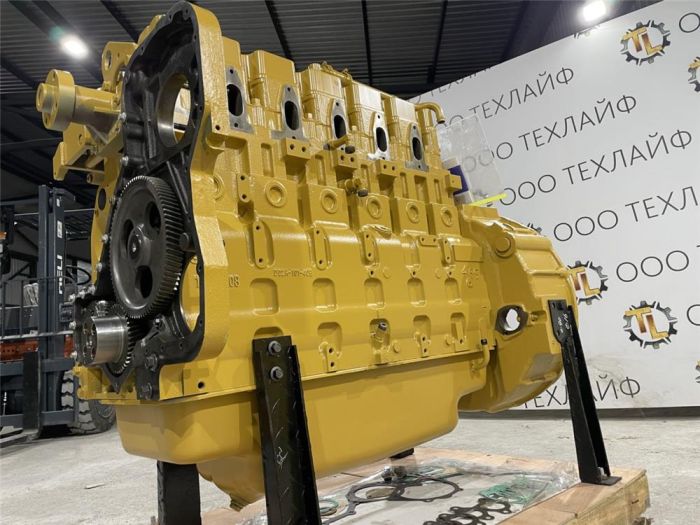 Двигатель Komatsu SA6D114E-2 Без навесного оборудования